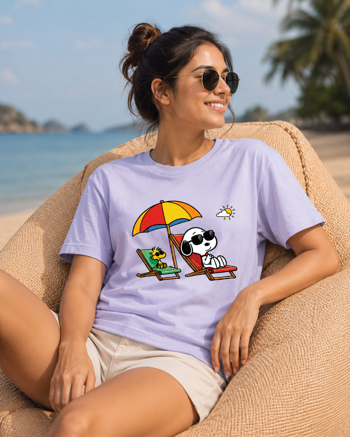 Chilling Snoopy Regular T-shirt