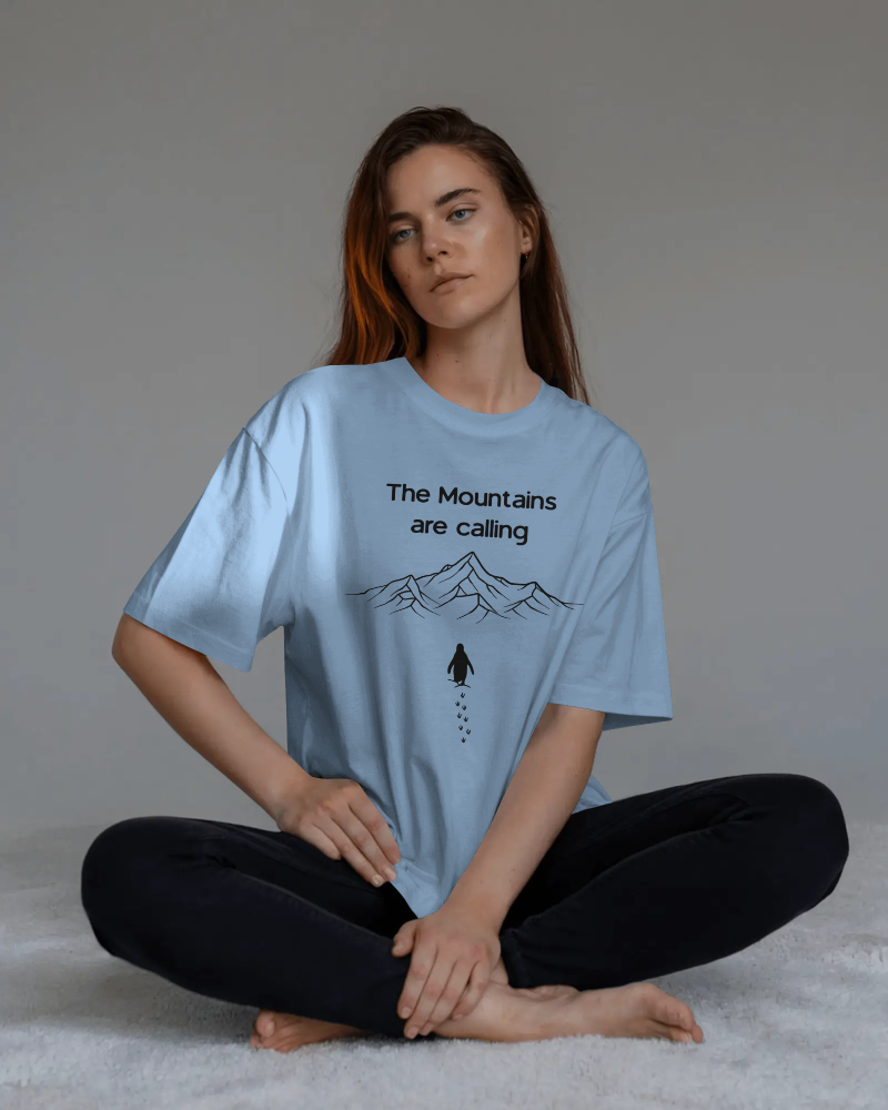Mountains Calling Oversized T-Shirt